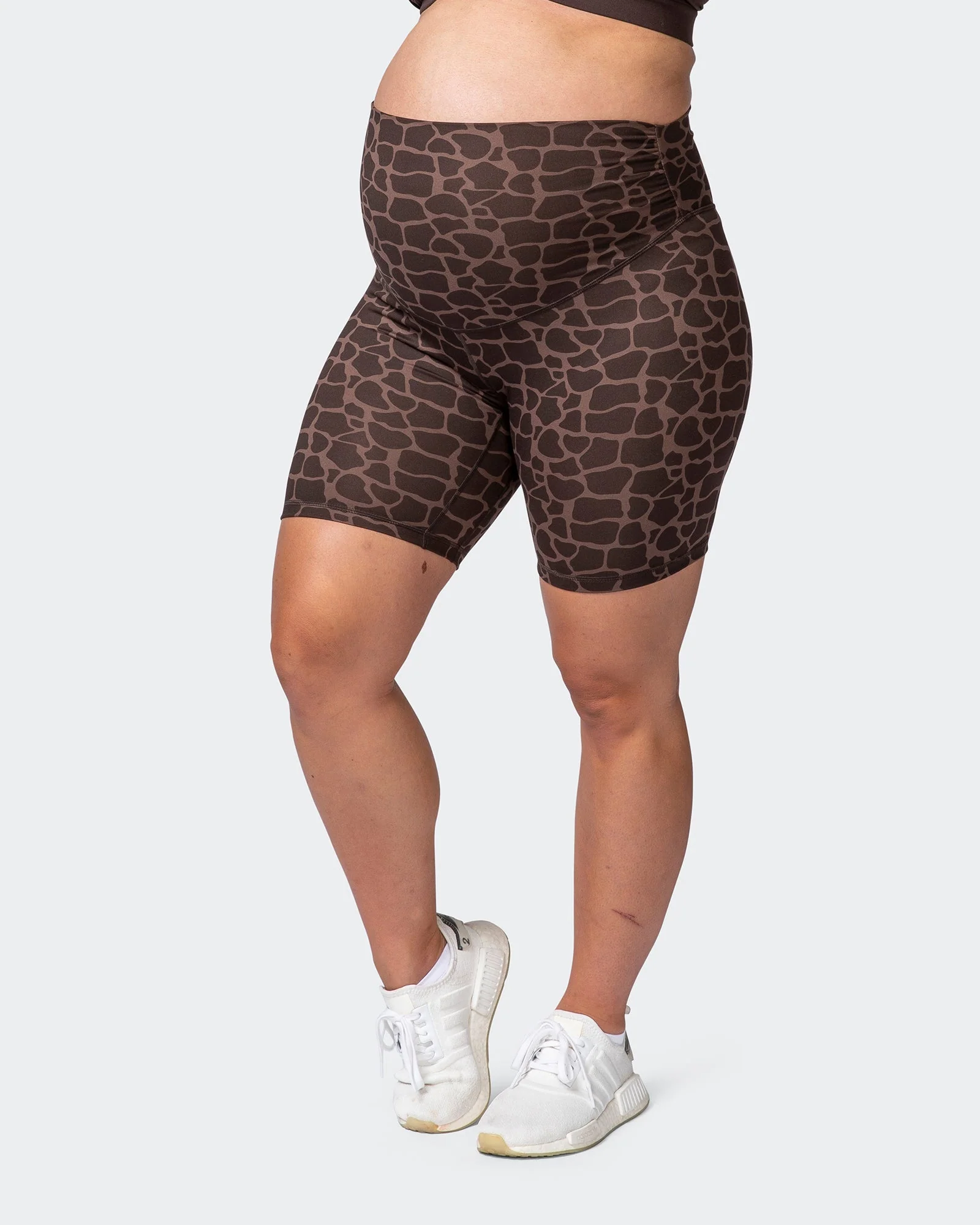 Maternity Everyday Bike Short - Tonal Giraffe Print - Image 4